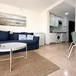 Апартаменты Oasis Dunas Eguzkilore Sun & Pool By B-rent Коральео